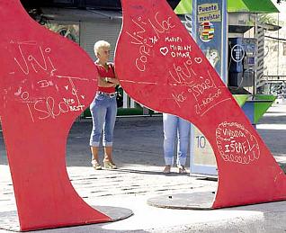 Los ataques contra las esculturas se multiplican en las calles de Telde