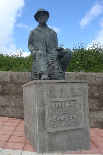 MONUMENTO AL CAMPESINO